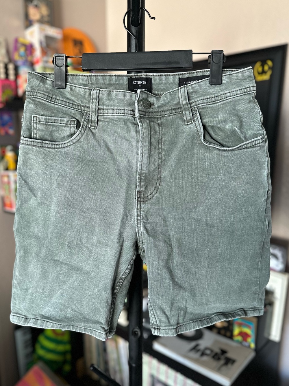 Cotton On Men’s Light Washed Sage Jean Shorts